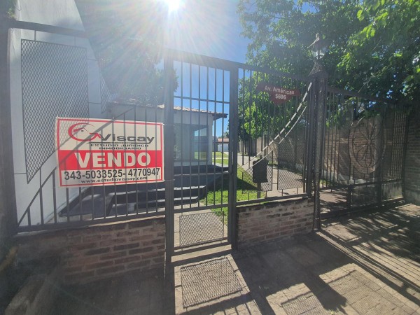 VENDO O PERMUTO ESPECTACULAR INMUEBLE. PILETA, QUINCHO, PARQUE