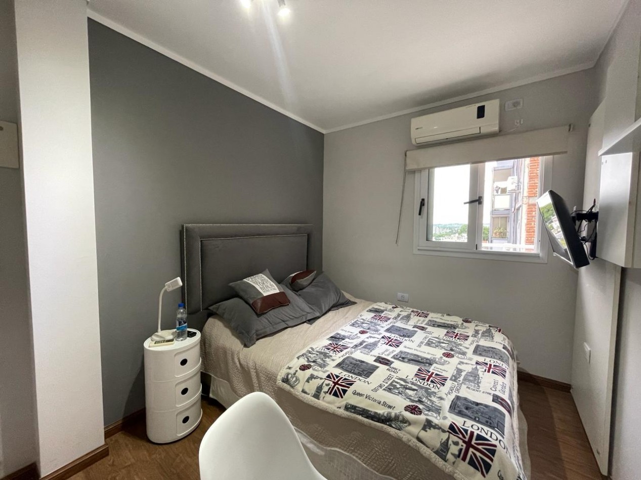 VENDO PISO EN ZONA PARQUE 3 DORMITORIOS, 3 BAÑOS, COCHERA U$S 270.000.