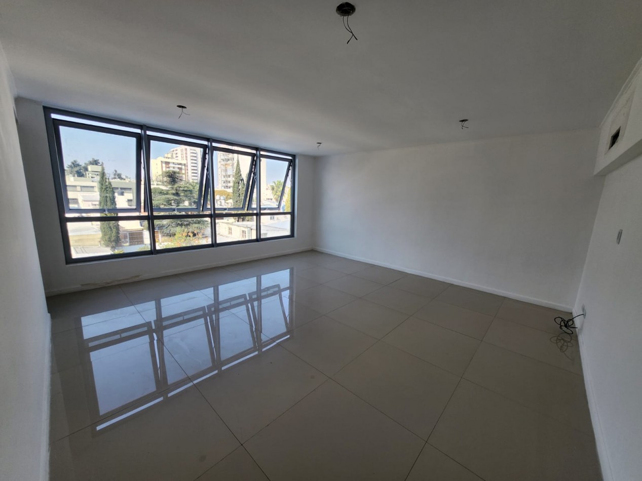 VENDO DEPARTAMENTO ZONA PARQUE U$S 65.000