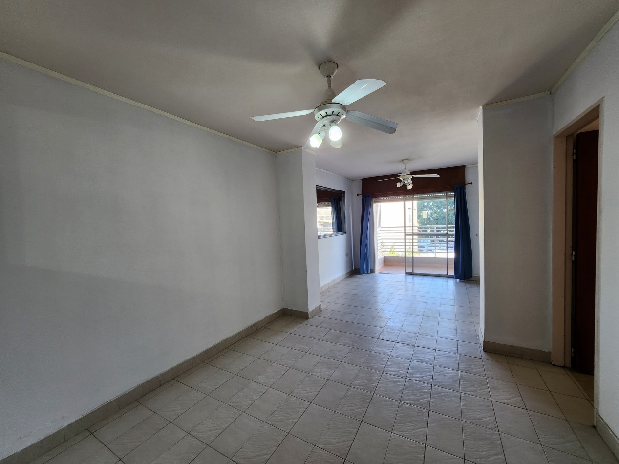 ALQUILO SEMIPISO ZONA PARQUE+COCHERA $680.000+EXP+IMP