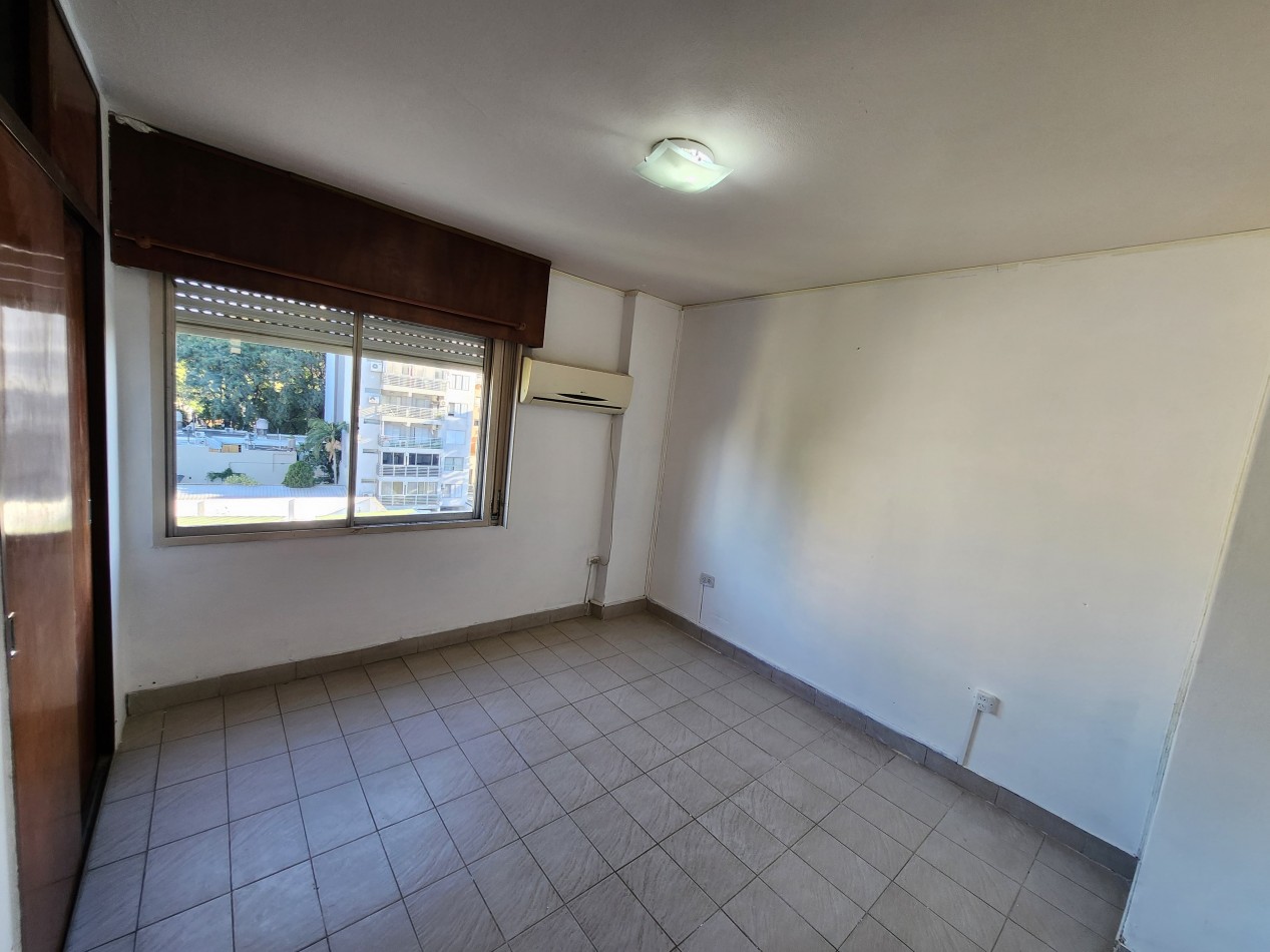 ALQUILO SEMIPISO ZONA PARQUE+COCHERA $680.000+EXP+IMP