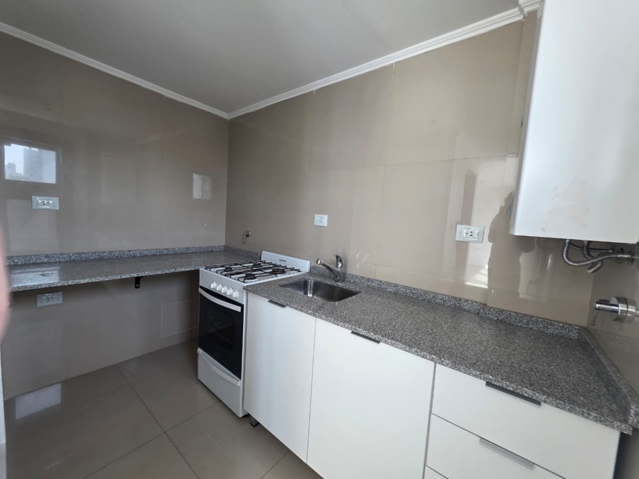 VENDO DEPARTAMENTO ZONA PARQUE U$S 65.000