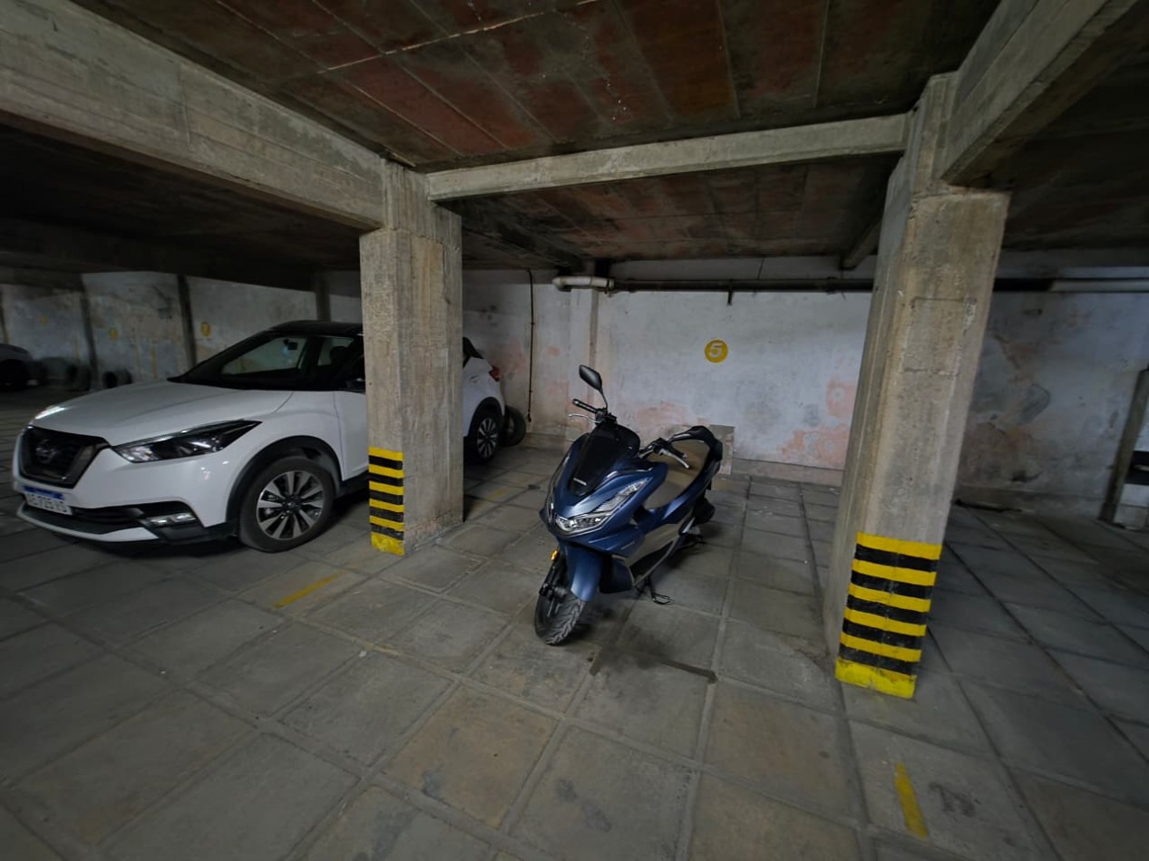 ALQUILO DEPARTAMENTO 2 DORMITORIOS CON COCHERA $675.000+EXPENSAS