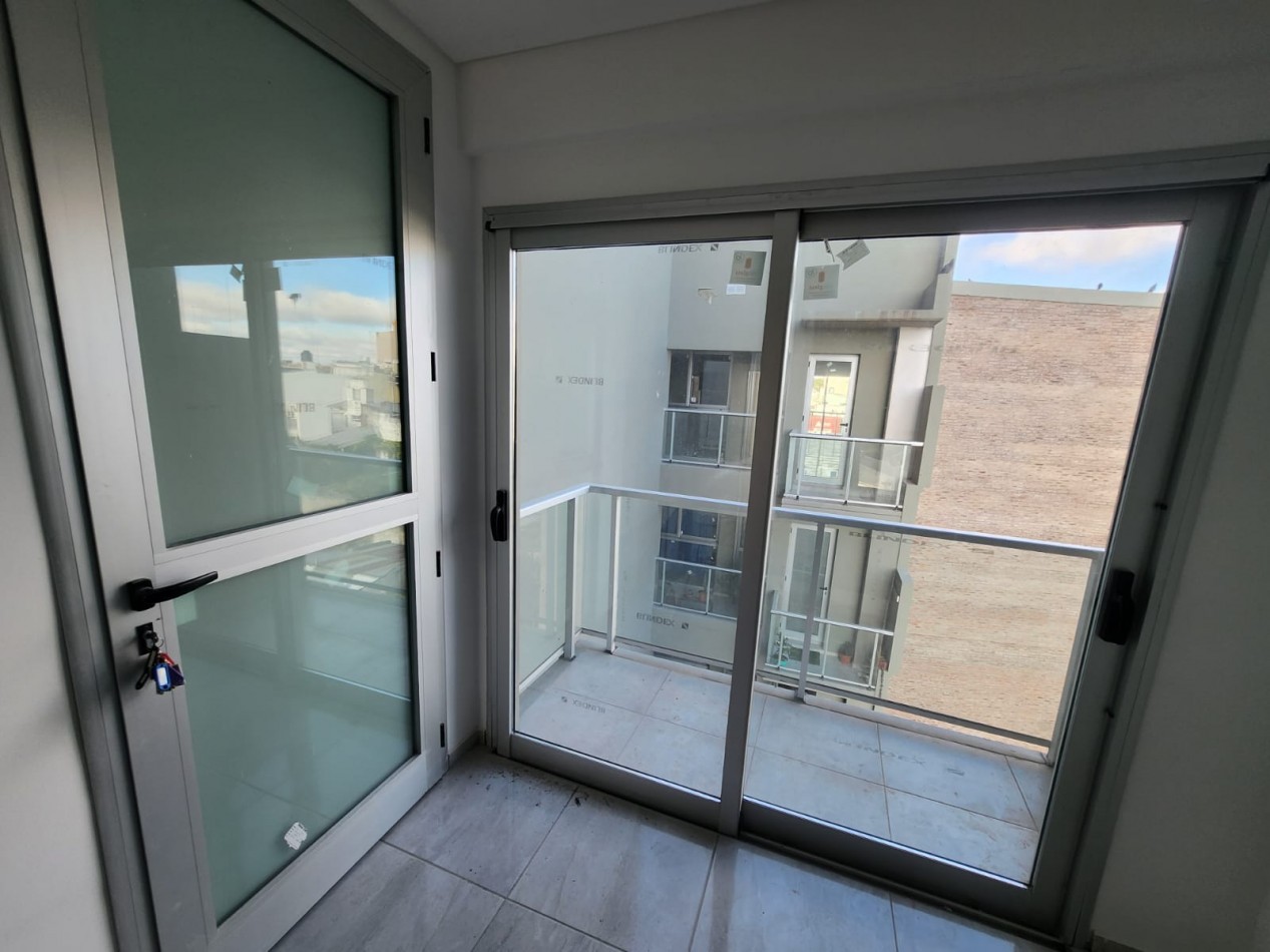 ALQUILO DEPTO 1 DOR. ZONA 5 ESQUINAS $460.000+EXPENSAS+IMP.