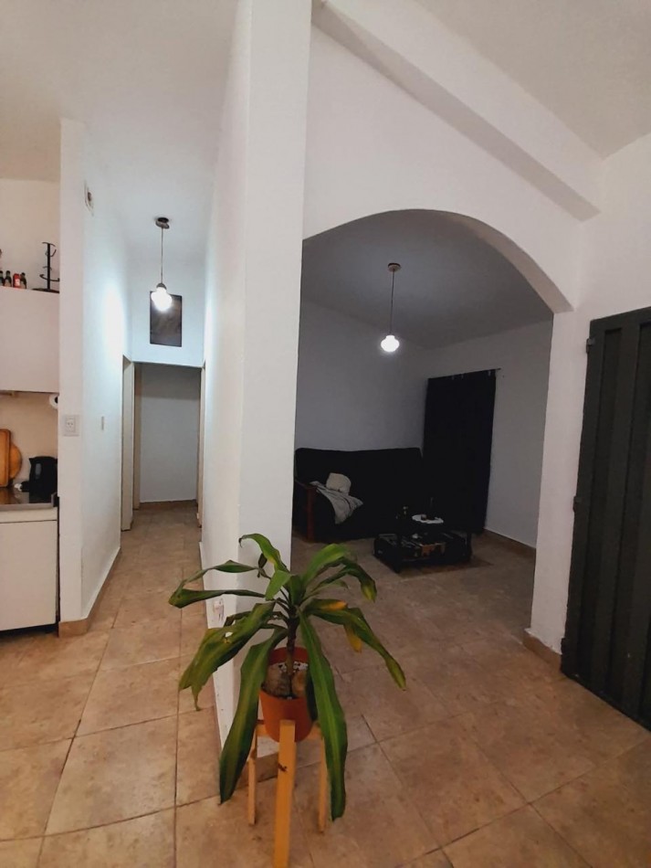 VENDO CASA 2 DORMITORIOS. U$D 47.000.-