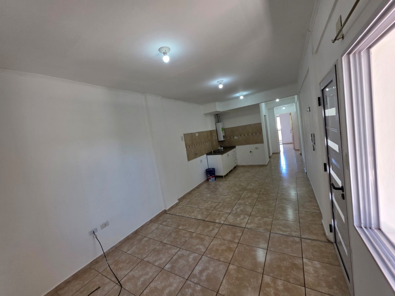 ALQUILO DEPTO 2 DOR. ZONA TERMINAL $450.000+EXPENSAS+IMPUESTOS