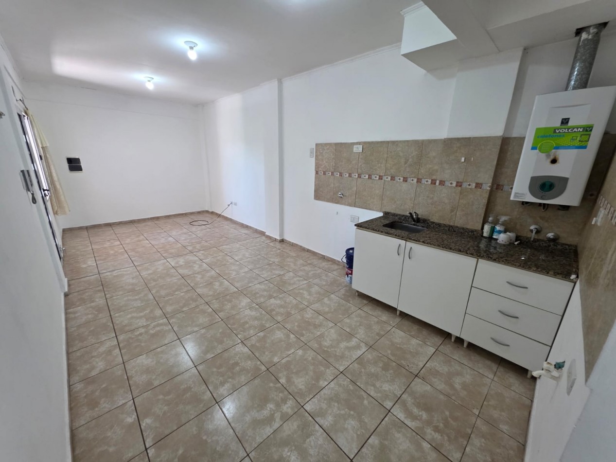 ALQUILO DEPTO 2 DOR. ZONA TERMINAL $450.000+EXPENSAS+IMPUESTOS