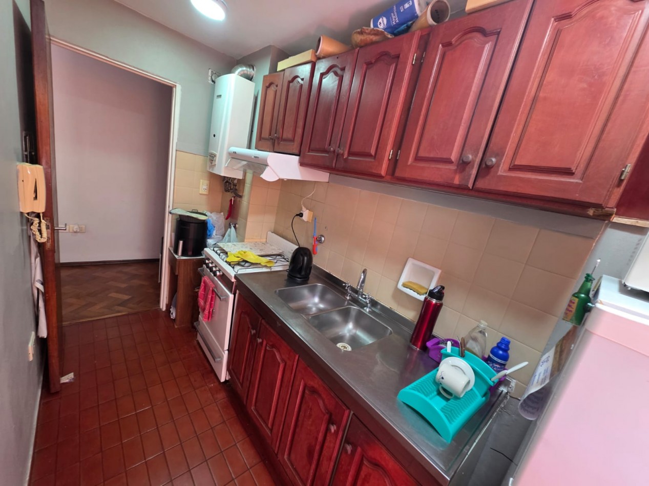 VENDO DEPTO 1 DORMITORIO ZONA CENTRO U$S 68.000.