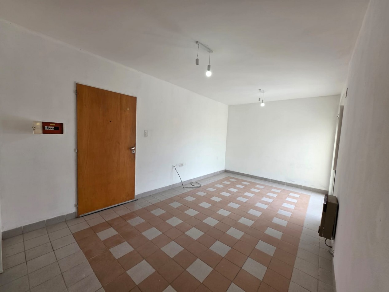 ALQUILO DEPTO 2 DORM CENTRICO $550.000 + EXP+ TASAS 