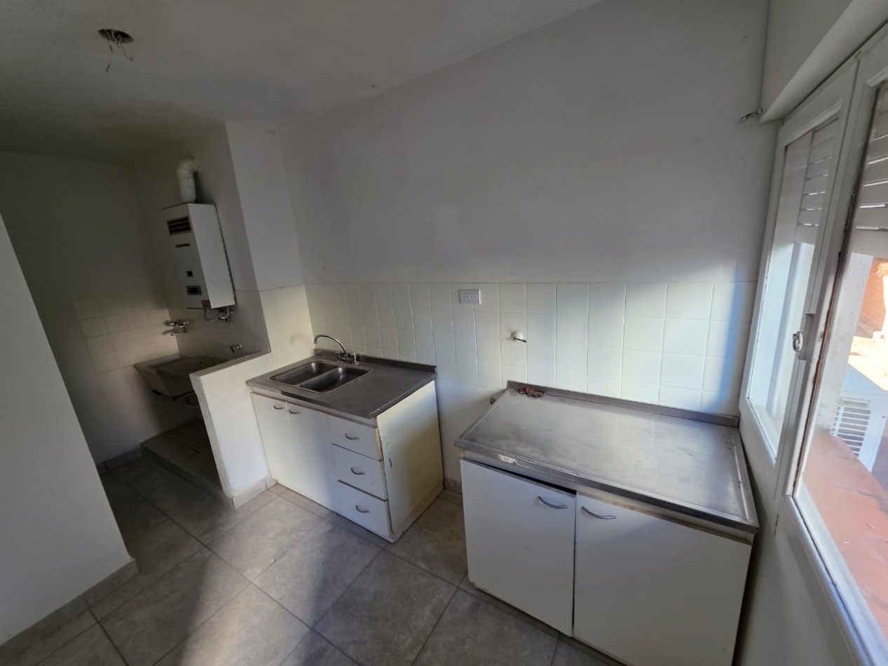  VENDO DEPTO 3 DORMITORIOS ZONA PARQUE U$S 100.000