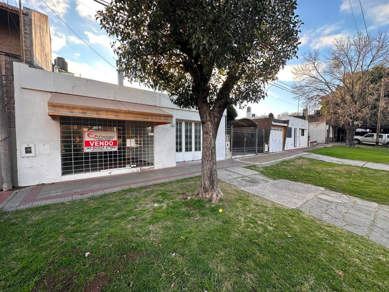 VENDO CASA 3 DORM MAS LOCAL COMERCIAL