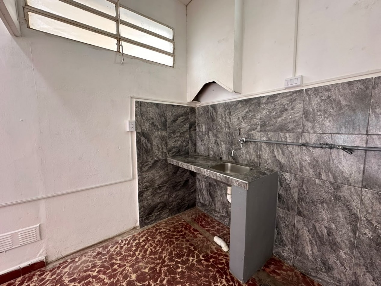 ALQUILO LOCAL COMERCIAL ZONA ALMAFUERTE $290.000 FINAL