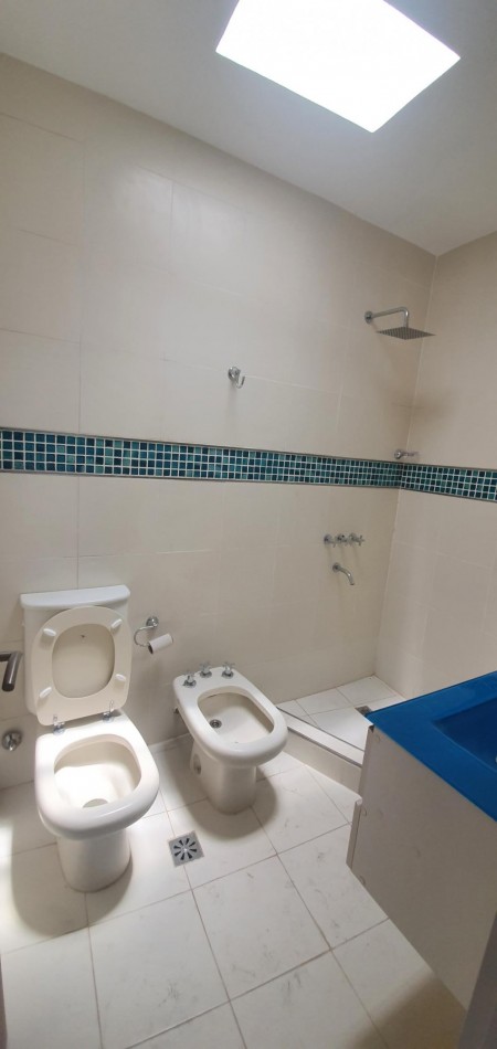 ALQUILO DEPARTAMENTO DE 1 DORMITORIO CON PATIO. ZONA CENTRO PARQUE $440.000 FINAL