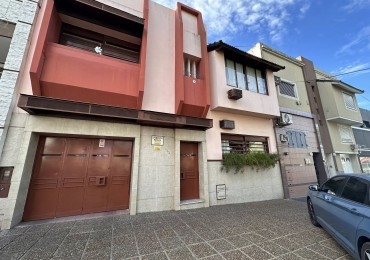 VENDO HERMOSA CASA ZONA 5 ESQUINAS. CALLE ALSINA