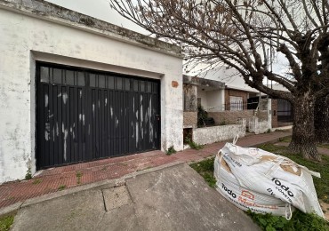 VENDO CASA A RECICLAR ZONA U.T.N